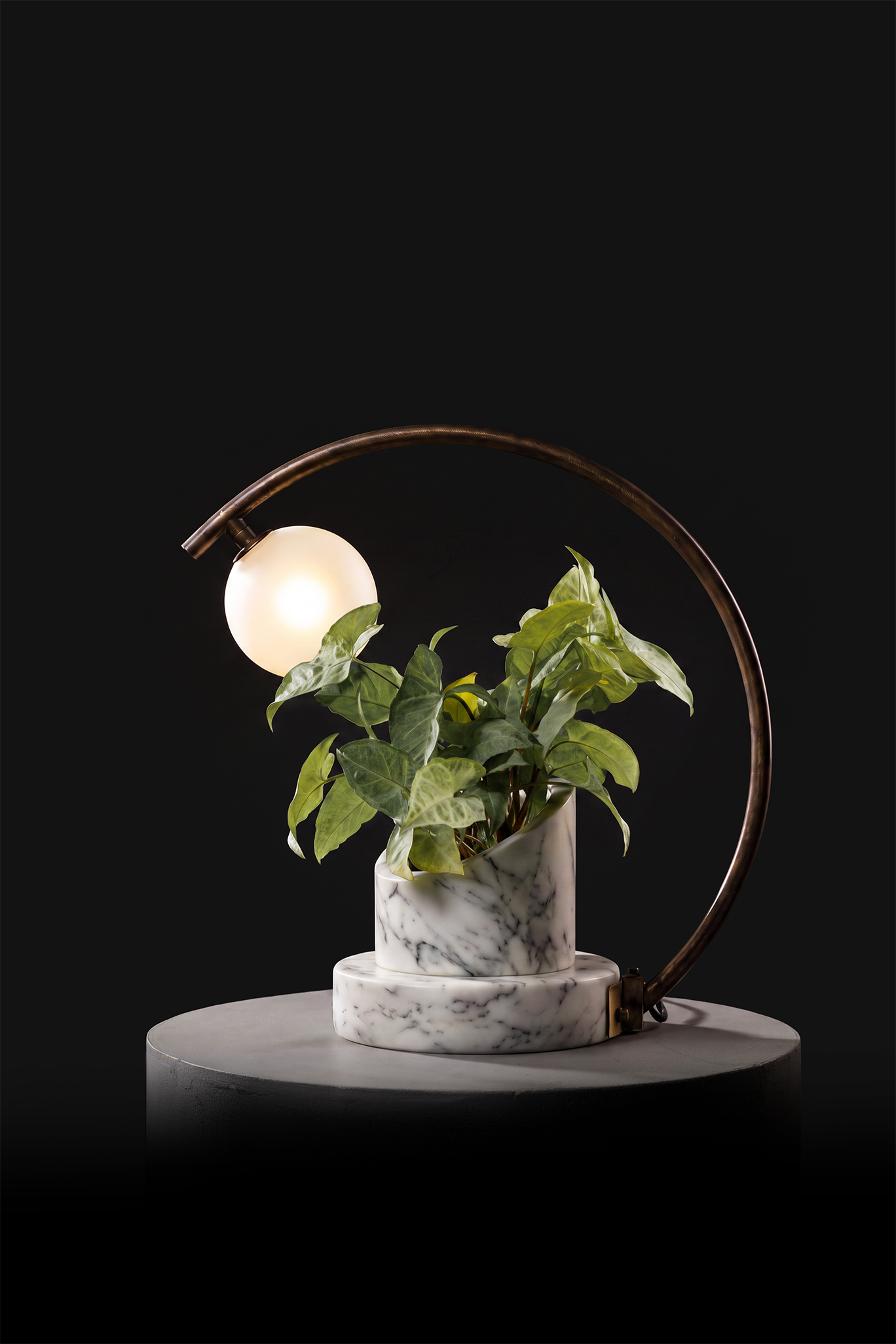 Arabescato / Oxidised Brass / Custom